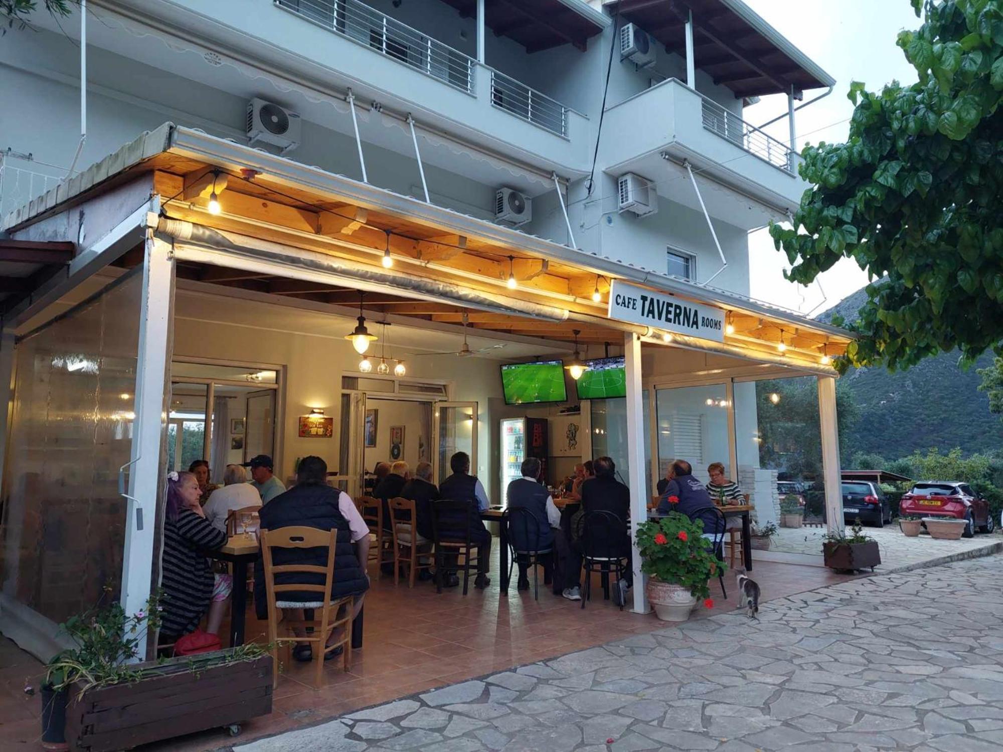 Lichnos Babis Taverna & Rooms パルガ エクステリア 写真